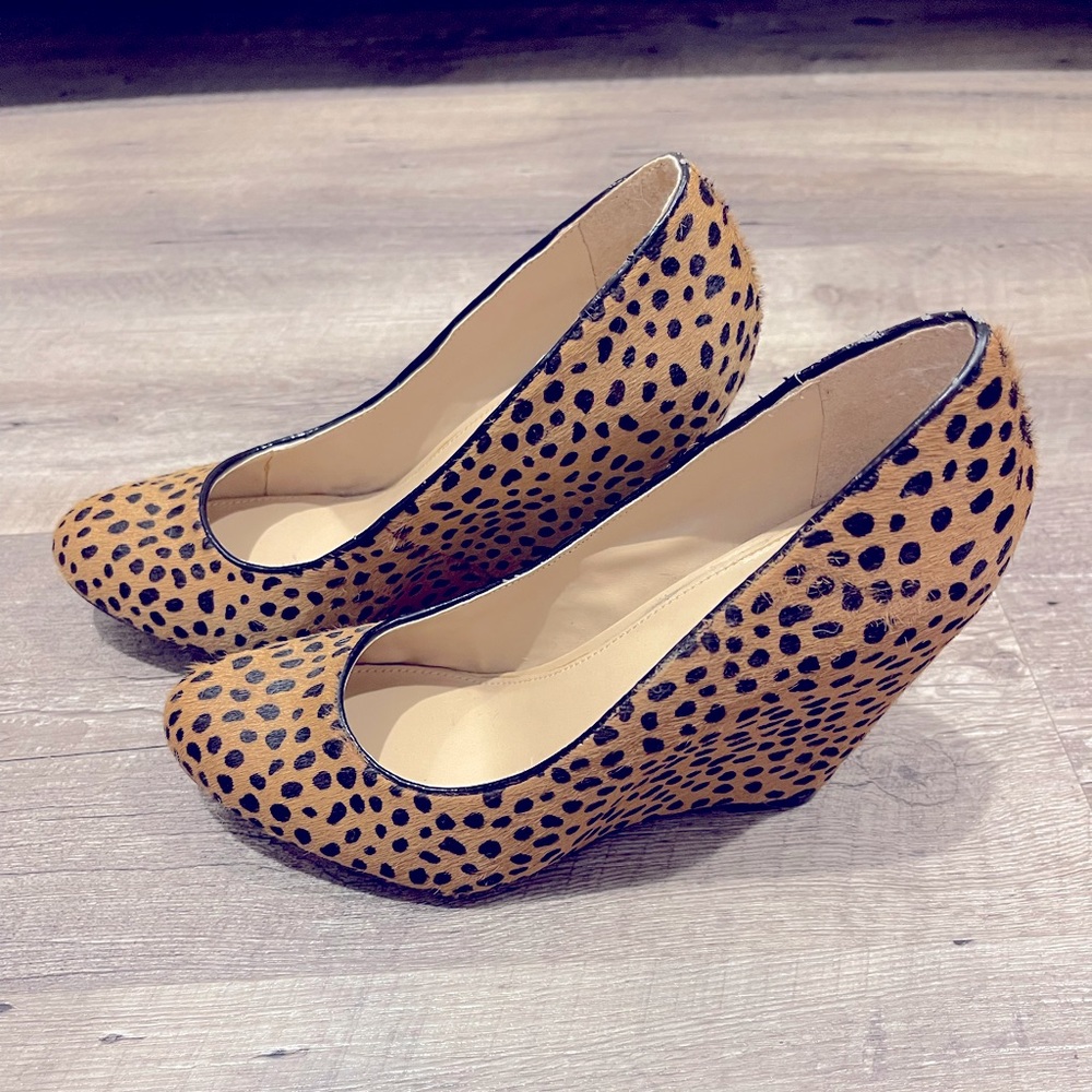 Womens Leopard print heels size 7